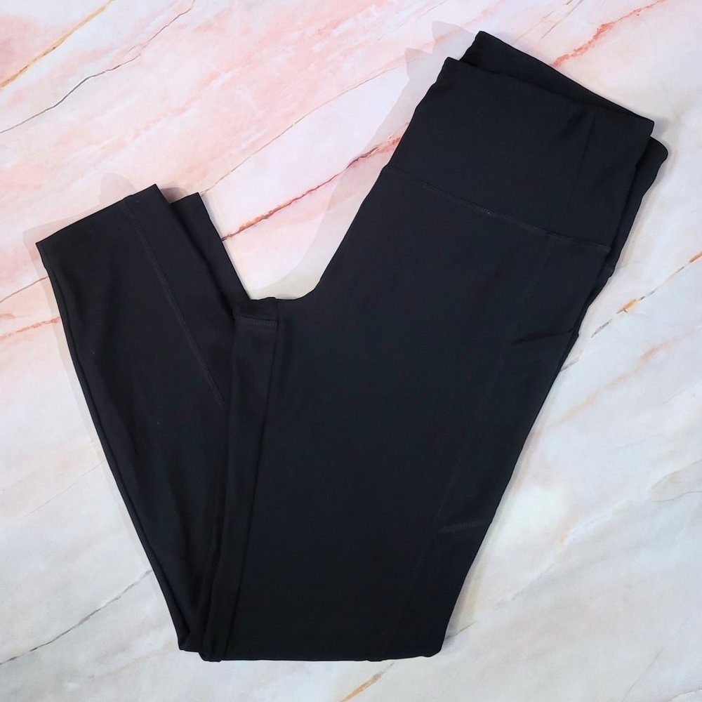 Yogo Athletical Cropped Black Mid Rise Leggings Women's size Medium